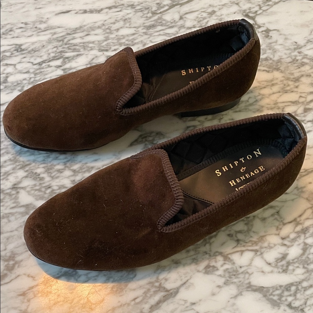 Shipton & Heneage Luxury Brown Velvet Albert Slipper Women’s Size 8